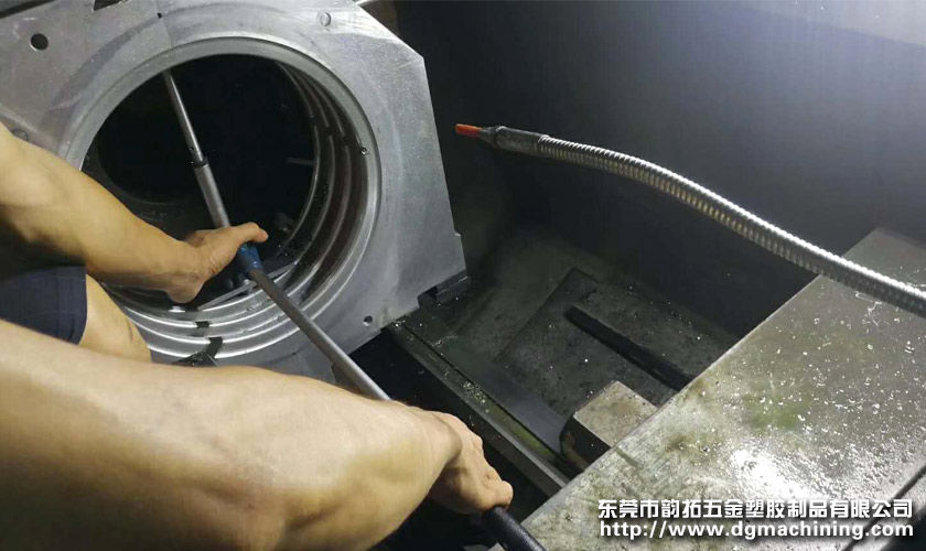 鋁型材模具機(jī)械加工 鋁型材模具機(jī)械加工